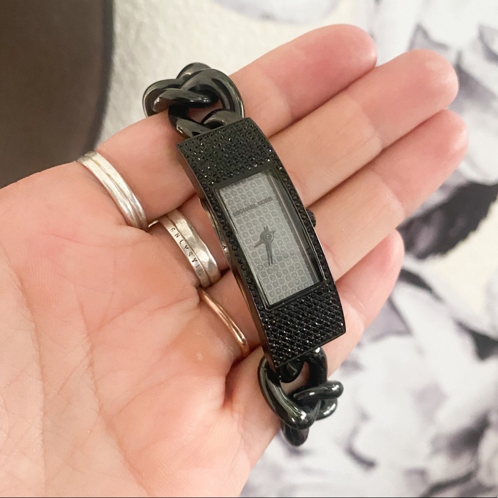 BRAND NEW Michael Kors watch